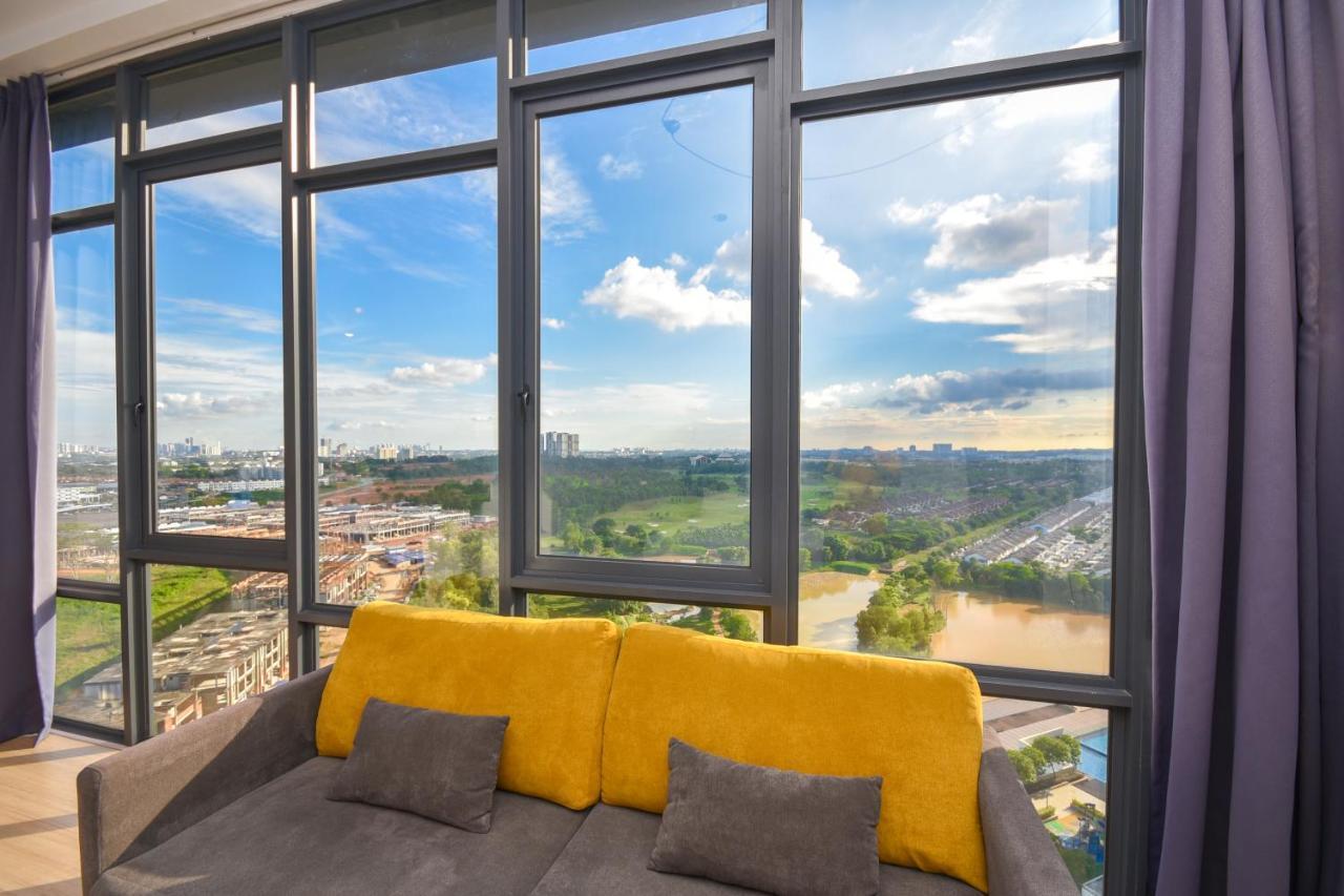 Cube 8Teens By Nest Home Johor Bahru Extérieur photo
