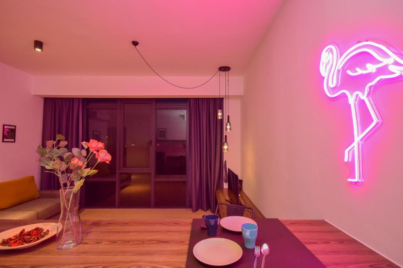 Cube 8Teens By Nest Home Johor Bahru Extérieur photo