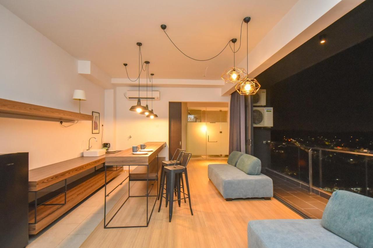 Cube 8Teens By Nest Home Johor Bahru Extérieur photo