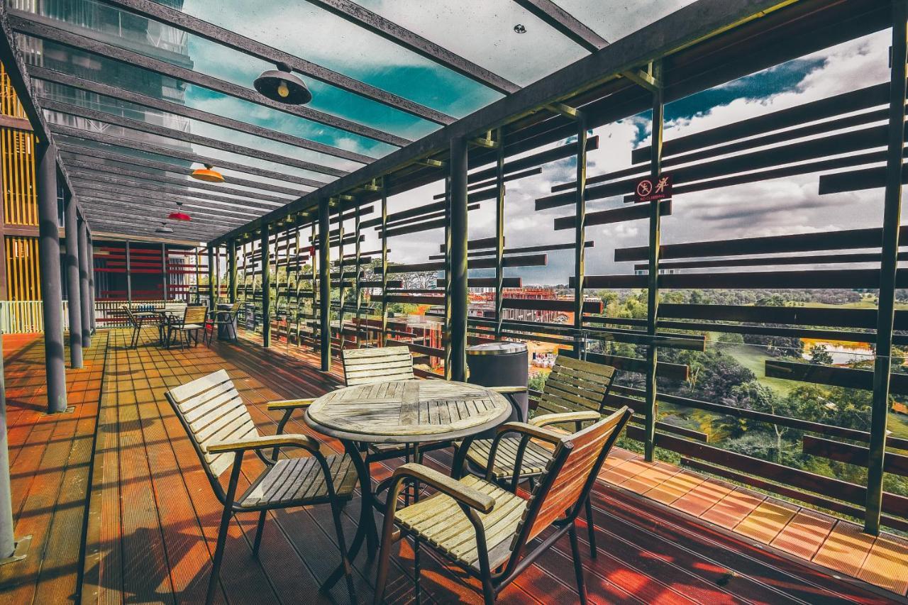 Cube 8Teens By Nest Home Johor Bahru Extérieur photo